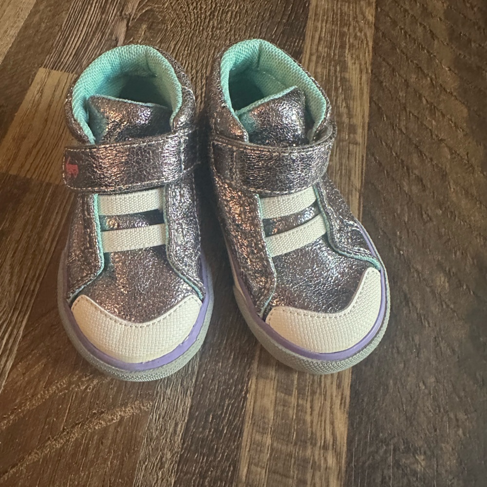 Kids Glittery Silver Sneakers